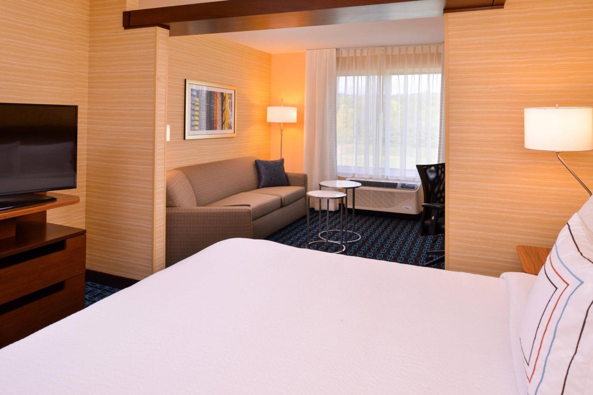 Fairfield Inn & Suites By Marriott Plymouth White Mountains Eksteriør billede