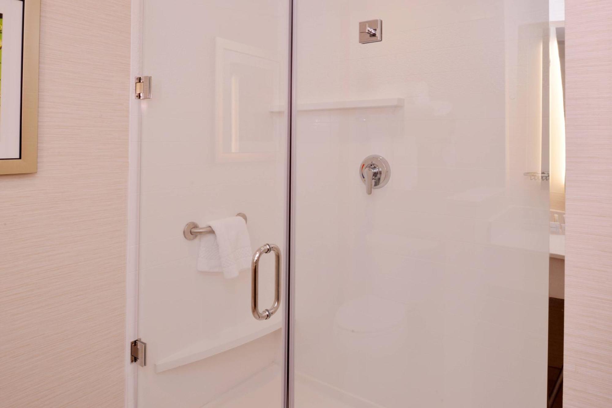 Fairfield Inn & Suites By Marriott Plymouth White Mountains Eksteriør billede
