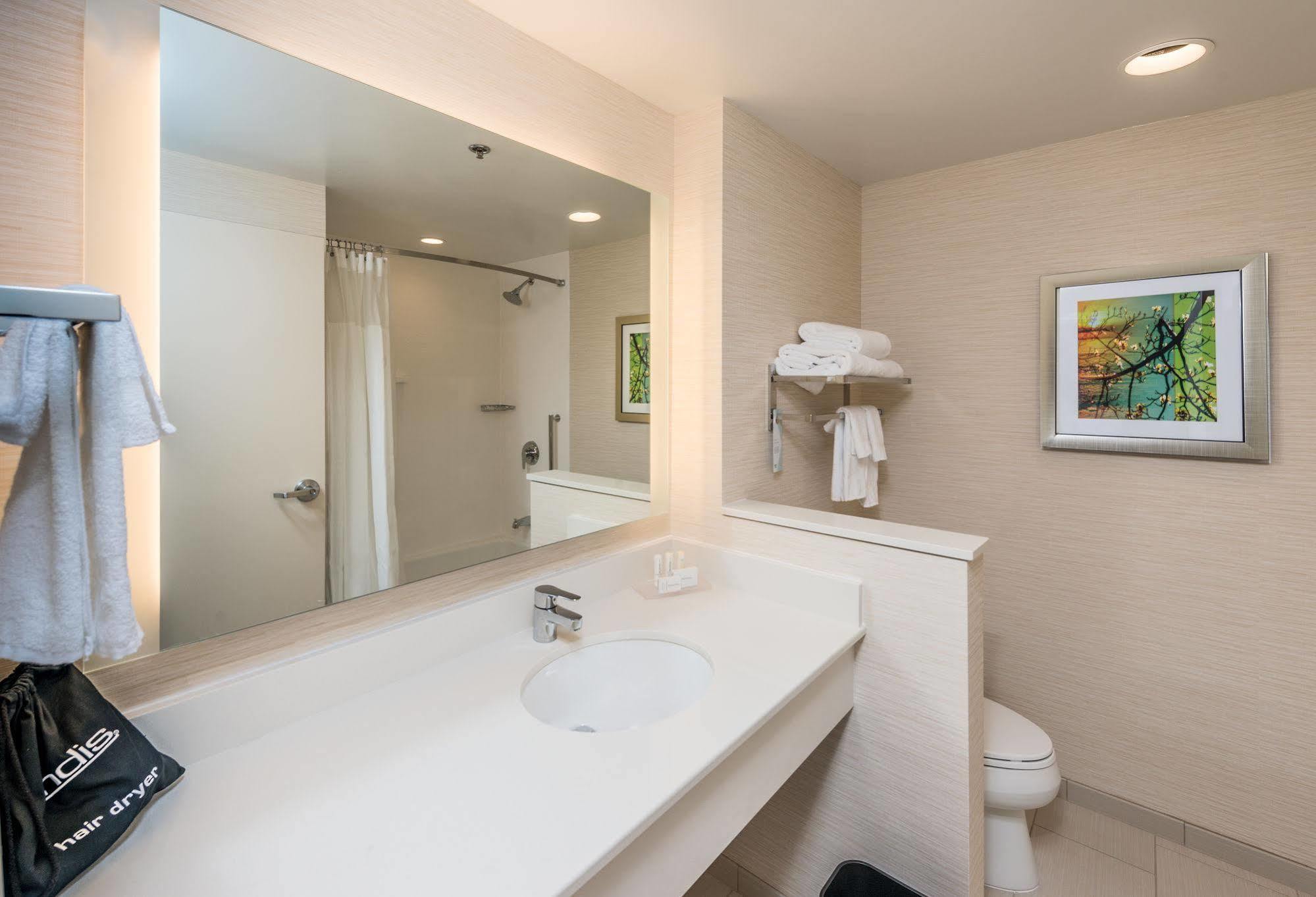 Fairfield Inn & Suites By Marriott Plymouth White Mountains Eksteriør billede
