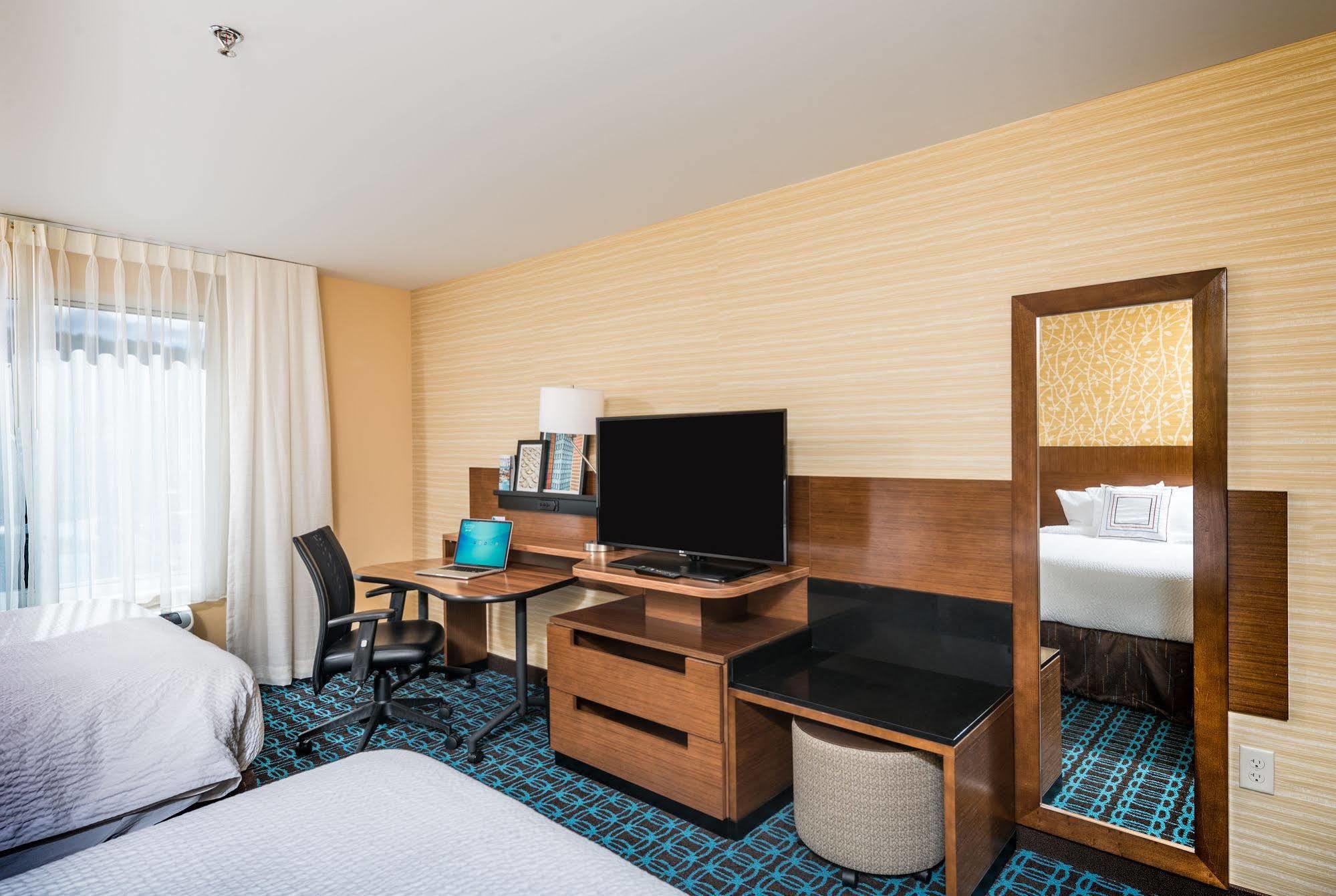 Fairfield Inn & Suites By Marriott Plymouth White Mountains Eksteriør billede