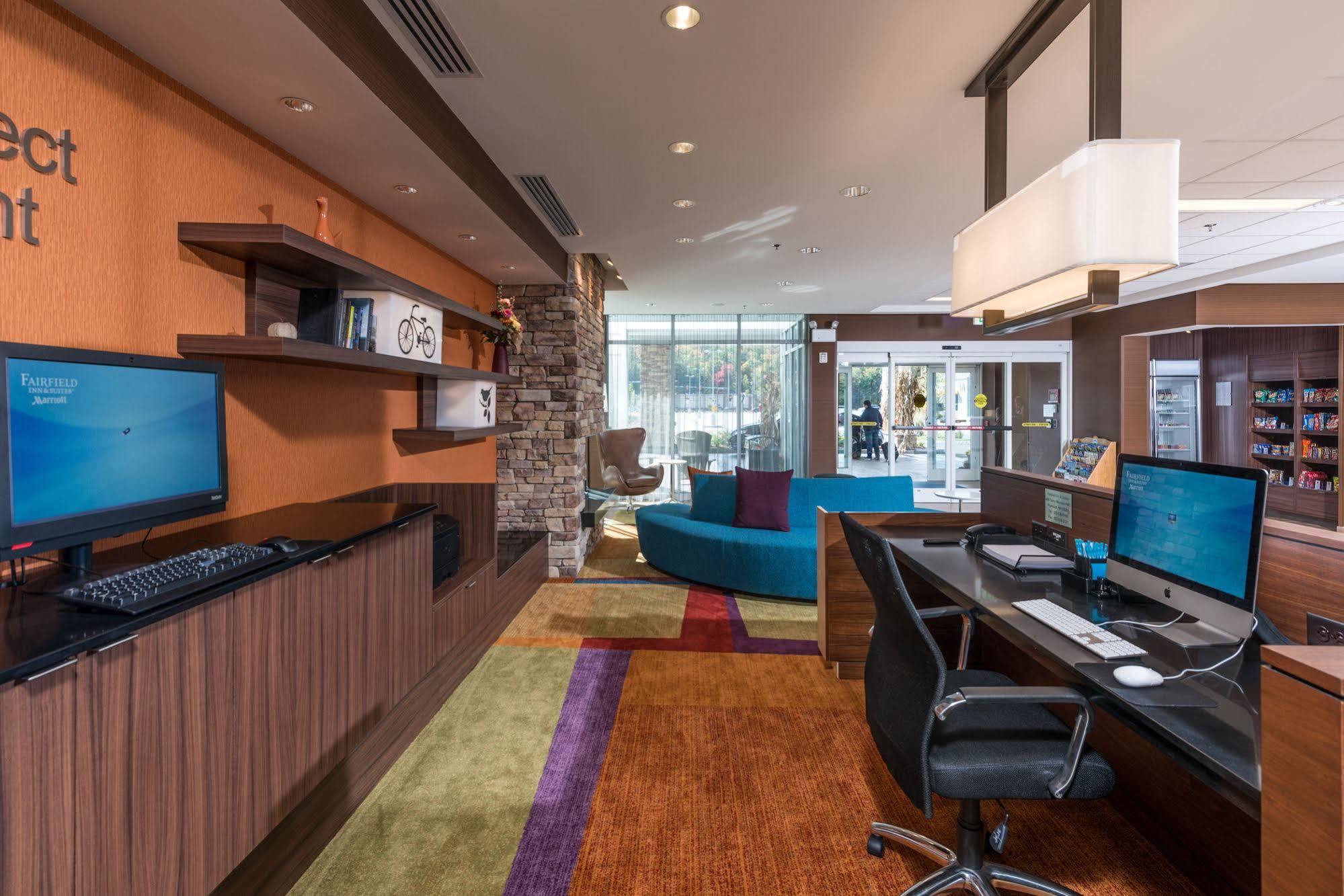 Fairfield Inn & Suites By Marriott Plymouth White Mountains Eksteriør billede