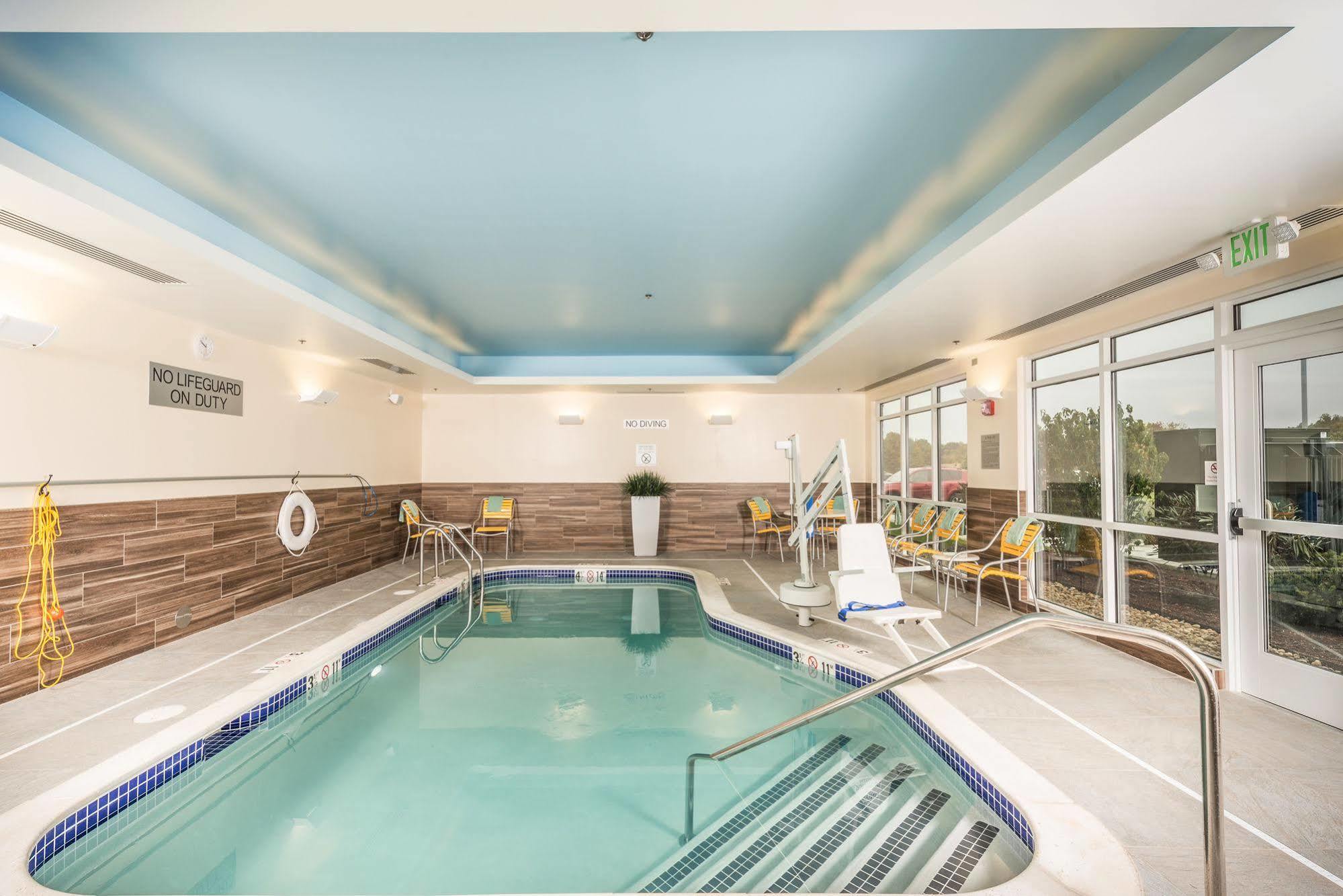 Fairfield Inn & Suites By Marriott Plymouth White Mountains Eksteriør billede
